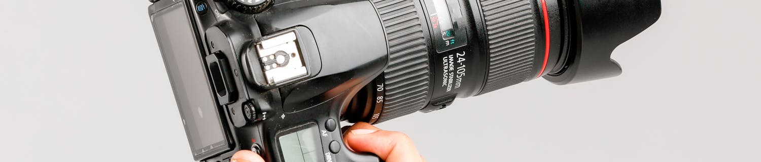 Begagnad kamera Även om kameran ser perfekt ut kan det finnas brister och slitage som döljs under ytan.